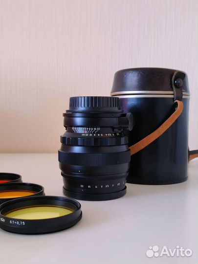 Гелиос 40-2 f1.5 85mm с переходником на Canon