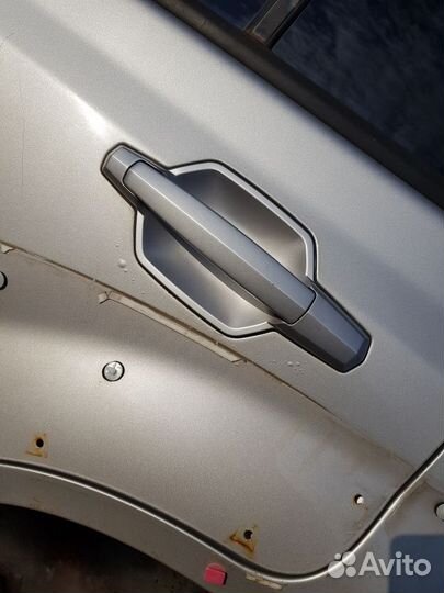 Дверь задняя левая Hyundai Terracan