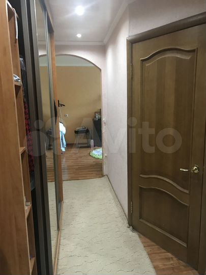 3-к. квартира, 60 м², 3/9 эт.