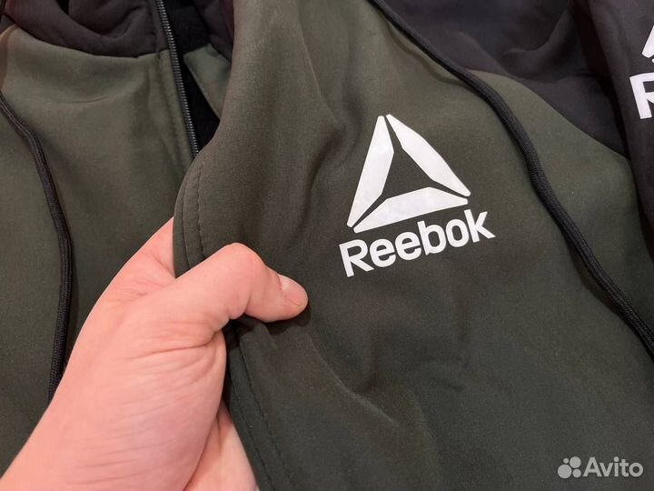 Спортивные костюмы Reebok с флисом