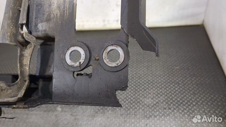 Рамка передняя Audi Q7