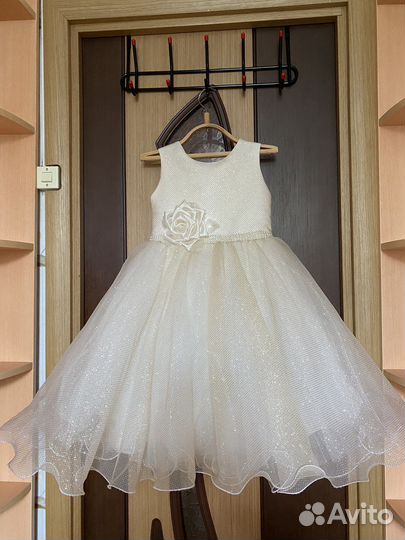 Платье для девочки 128-134р