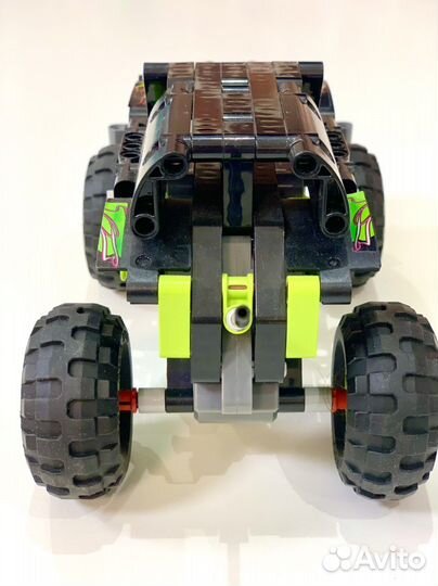 Конструктор Внедорожник Lego Technic 42118