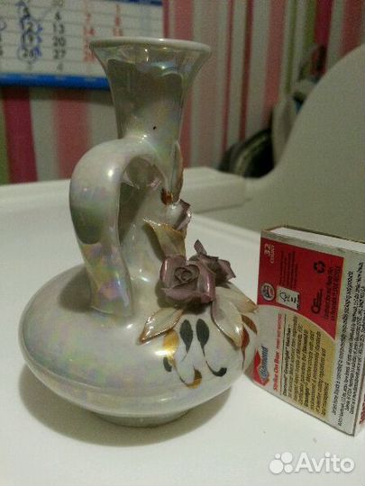 Миниатюрная ваза