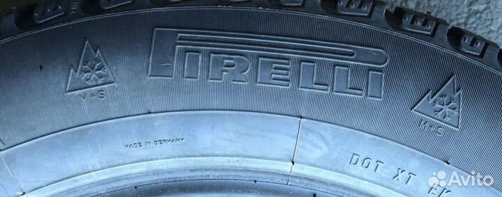 Pirelli Winter Carving Edge 235/55 R17