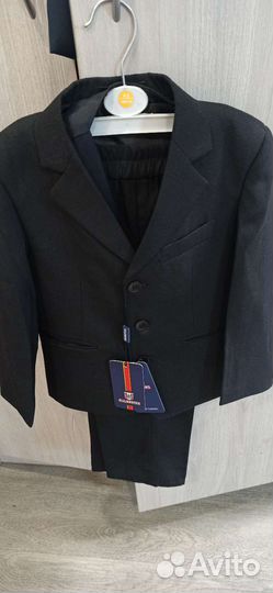 Костюм тройка детский 90-95 рост