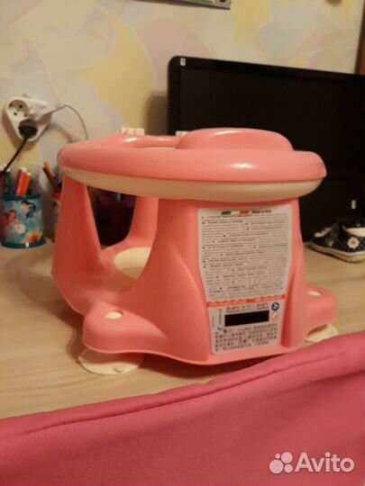 Сиденье для купания в ванной