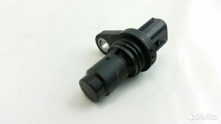 Датчик положения распредвала Toyota Camry ASV50