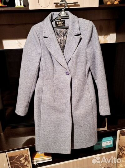 Пальто женское 48