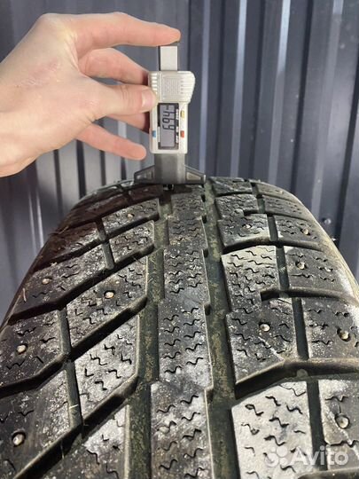 Brasa IceControl 235/65 R17 104T