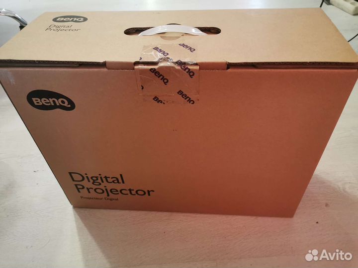 Проектор benq