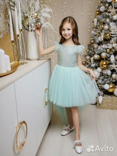 Платье для девочки 128 на выпускной или праздник