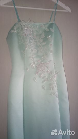 Платье вечернее, бальное