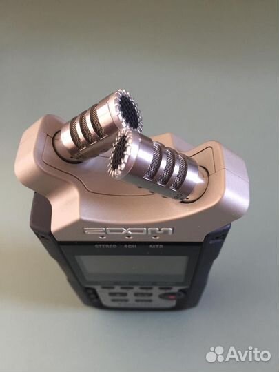 Рекордер Zoom h4n pro