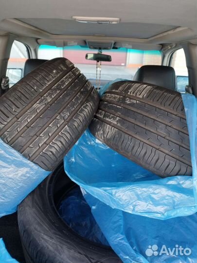 CST CS889 Crucero 235/50 R19 99