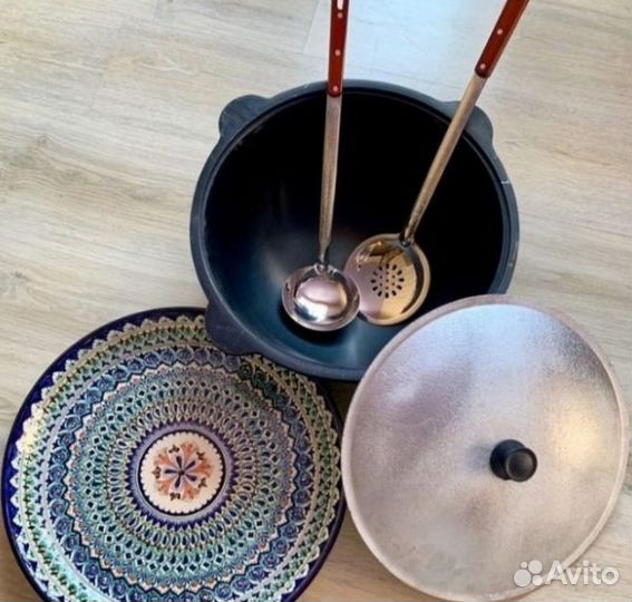 Казан чугунный узбекский