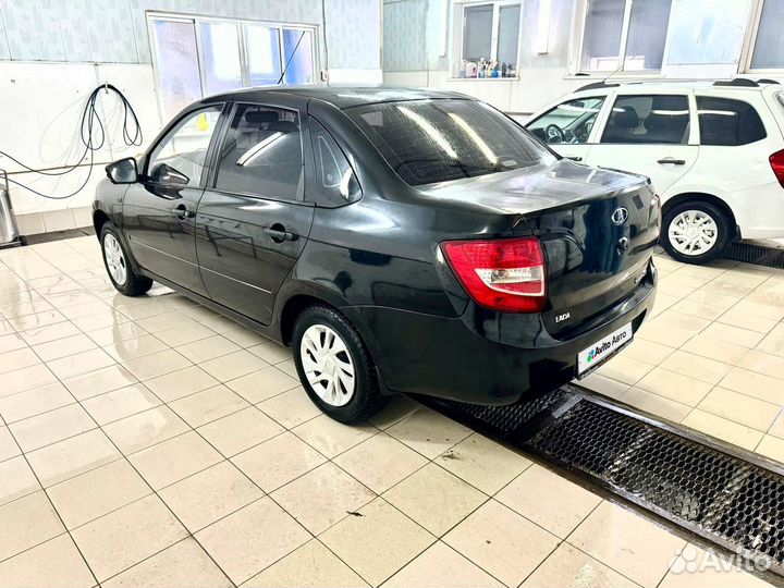 LADA Granta 1.6 МТ, 2014, 136 520 км