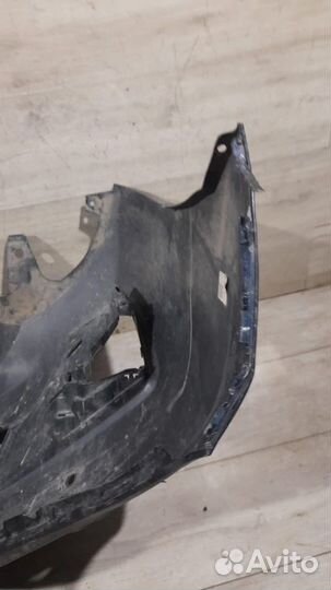 Бампер передний под парктроники и омыватели