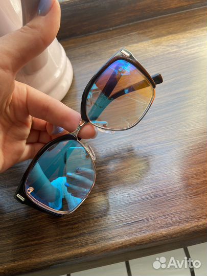 Солнечные очки