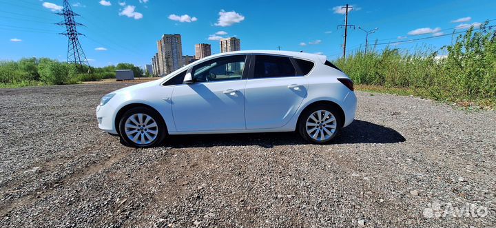 Opel Astra 1.6 AT, 2010, 164 000 км