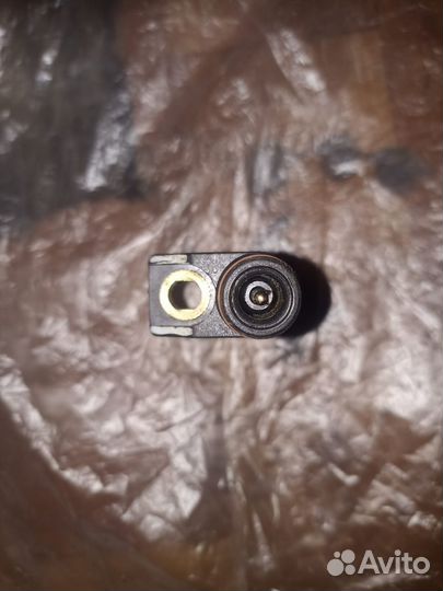 Датчик положения коленвала 3,2 ssang yong mercedes