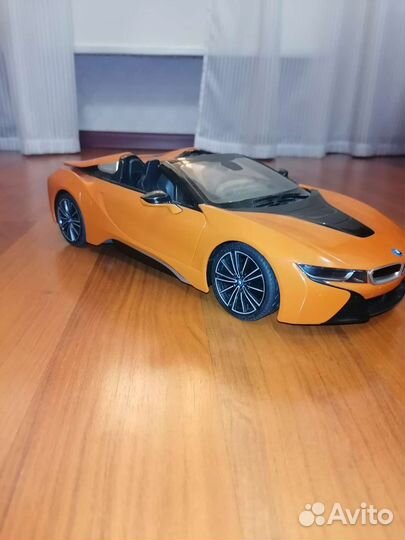 Машинка на радиоуправлении