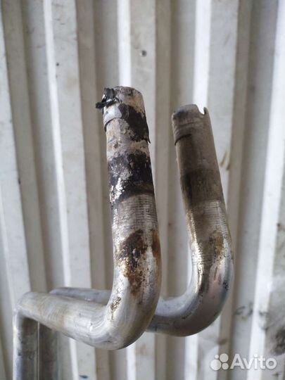 Продаю радиатор кондиционера на форд3