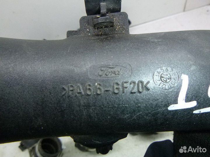 Патрубок воздушного фильтра ford focus III 2011