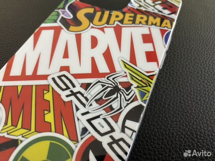 Чехол на iPhone 13 Pro Marvel