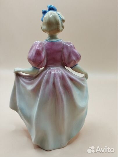 Royal Doulton статуэтка антикварная Sweeting