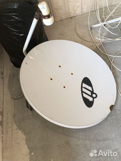 Антенна спутниковая