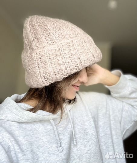 Шапка новая вязаная крупная вязка пушистая