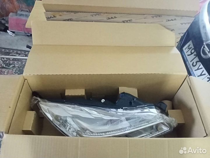 Фары на Опель Инсигния