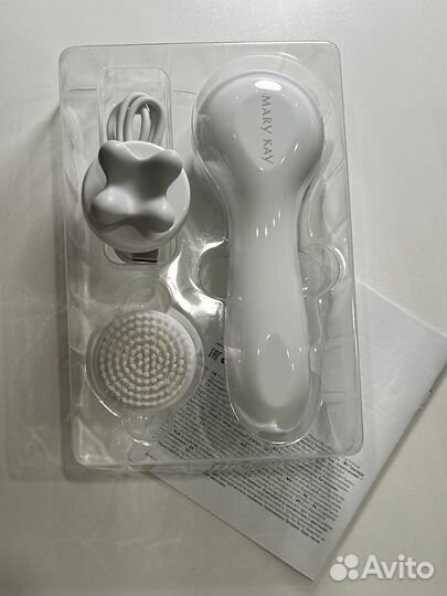 Массажер, щетка для лица mary kay