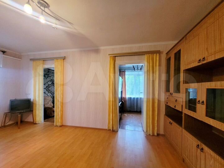 3-к. квартира, 44 м², 2/2 эт.