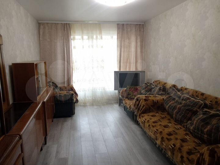 2-к. квартира, 53 м², 4/9 эт.