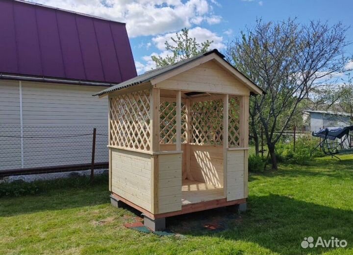 Беседка к дому