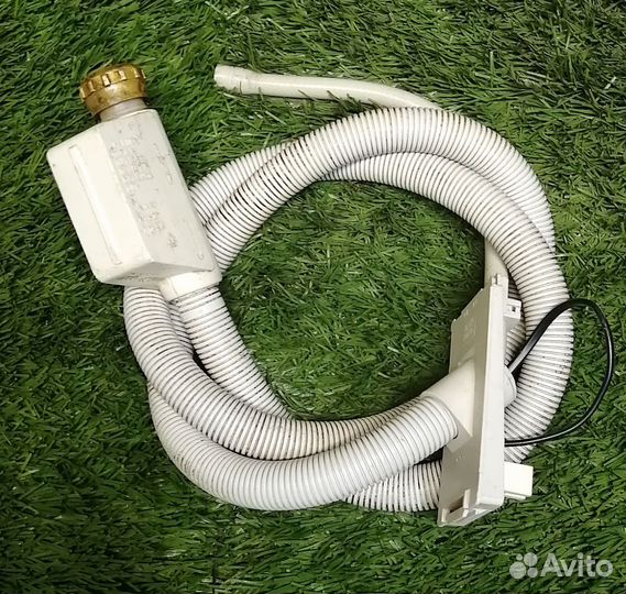 Заливной шланг с аквастопом для пмм Bosch Siemens