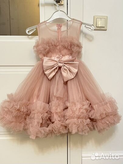 Нарядное платье для девочки 104 116