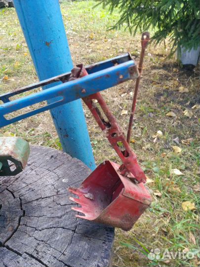 Экскаватор детский