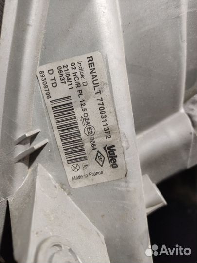 Фара правая Трафик, Виваро, Примастар 00-06г