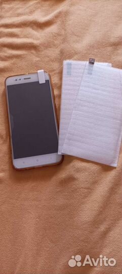 Защитное стекло на телефон