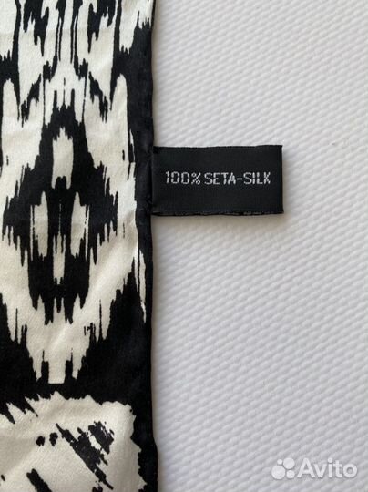 Шелковый платок Ungaro