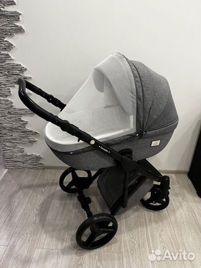 Коляска 2 в 1 adamex