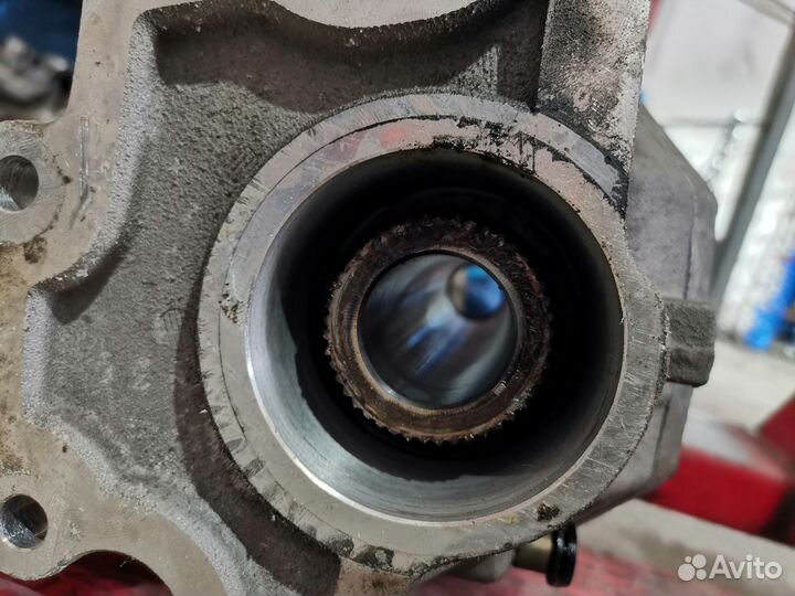 Раздаточная коробка Volvo XC90 B5254T2