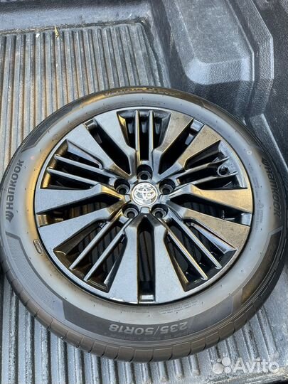 R18 Hankook Ventus S1 Evo 3 K127 235/50, PCD 5x114.3 DIA 60.1