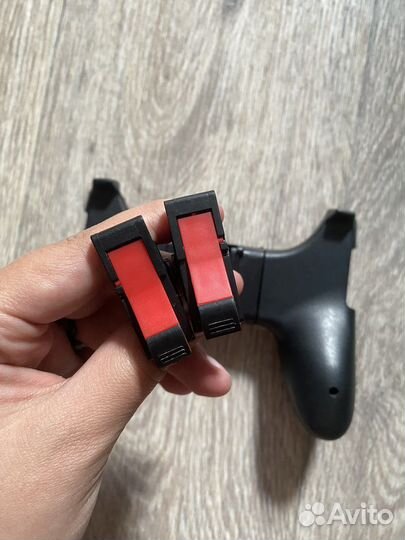 Геймпад и триггеры (курки) для телефона