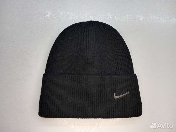 Шапка Найк на флисе