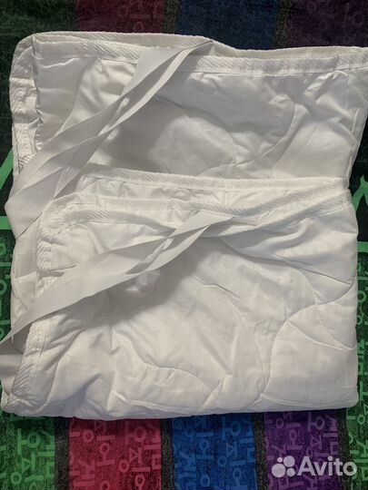 Наматрасники на резинке 2шт