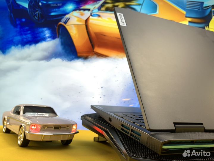 Топовый Ноутбук Lenovo - RTX